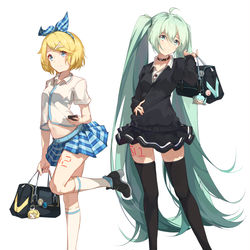 This is a pixiv picture whose title is school life.