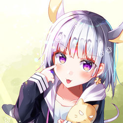 This is a pixiv picture whose title is 「ねずみちゃん」.