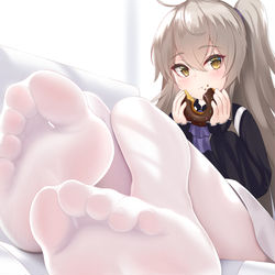 This is a pixiv picture whose title is UMP45.