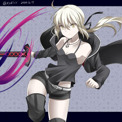 This is a pixiv picture whose title is 漆黒の騎士王.