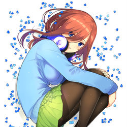 This is a pixiv picture whose title is 4巻表紙.