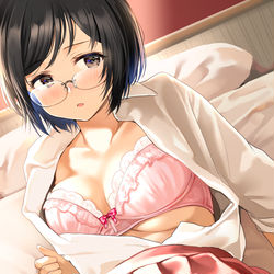 This is a pixiv picture whose title is 「…始める前に質問なんですけど先輩はこういうトコロ誰かと来たこと.