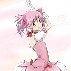 This is a pixiv picture whose title is 魔法少女まどか.