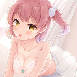 This is a pixiv picture whose title is 白桃.