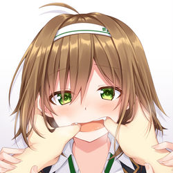 This is a pixiv picture whose title is 「にゃにふるんれふか......?」.