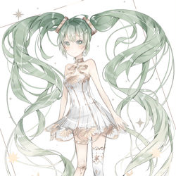 This is a pixiv picture whose title is 💛.