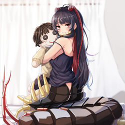 This is a pixiv picture whose title is 寝起きムカデちゃん.