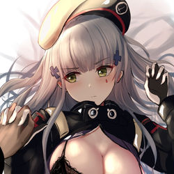 This is a pixiv picture whose title is 「こりゃ確かに完璧ですな」「……うるさい」.