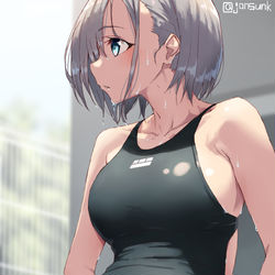 This is a pixiv picture whose title is 横顔が整ってる子.