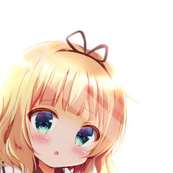 This is a pixiv picture whose title is 画面の奥で覗いてるシャロちゃん.