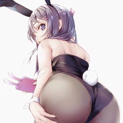This is a pixiv picture whose title is 桜島麻衣.