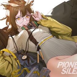 This is a pixiv picture whose title is 赫默小姐你好.