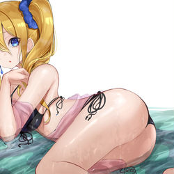 This is a pixiv picture whose title is 水着ハーサカ.
