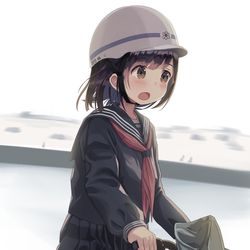 This is a pixiv picture whose title is ヘルメットで自転車登校.