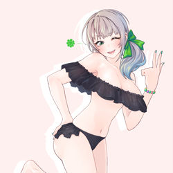 This is a pixiv picture whose title is 黒水着くるみさん.