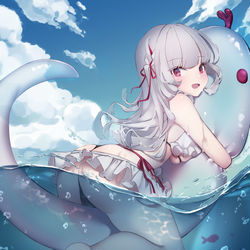 This is a pixiv picture whose title is へびさん浮き輪！.