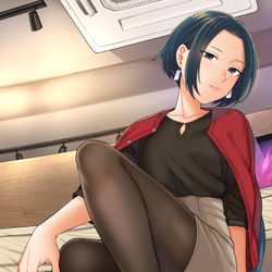 This is a pixiv picture whose title is 中わけショートちゃんと残業.