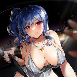 This is a pixiv picture whose title is 「うふふ、指揮官くん、何を見てるの？」.