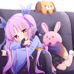 This is a pixiv picture whose title is :(.