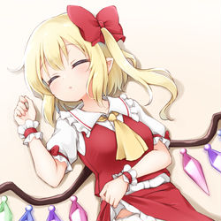 This is a pixiv picture whose title is お昼寝フランちゃん.