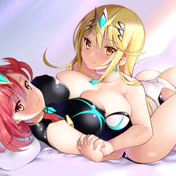 This is a pixiv picture whose title is 焔×光×水着.