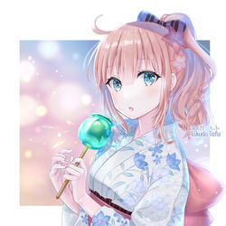 This is a pixiv picture whose title is 青いりんご飴と浴衣の女の子.