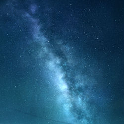 This is a pixiv picture whose title is 残夜.