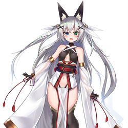 This is a pixiv picture whose title is 灰色踊り巫女きつね.