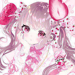 This is a pixiv picture whose title is いちごみるく.