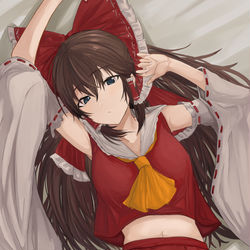 This is a pixiv picture whose title is 霊夢ぅ！.