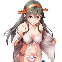 This is a pixiv picture whose title is 戸惑い水着榛名/ハルナツー.