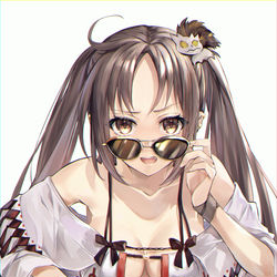 This is a pixiv picture whose title is 水着虞美人さん.