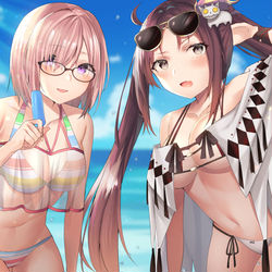 This is a pixiv picture whose title is 先輩と後輩の水着とおまけ.