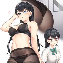 This is a pixiv picture whose title is 真面目そうな顔をしているが誰もいない教室で脱ぐのが趣味.