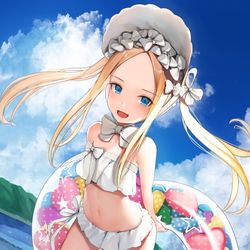 This is a pixiv picture whose title is 水着のアビー.