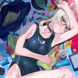 This is a pixiv picture whose title is 水着なえっちゃん.