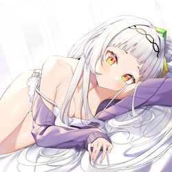 This is a pixiv picture whose title is 紫咲シオン.