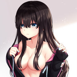This is a pixiv picture whose title is 裸パーカー髪ブラ女子.