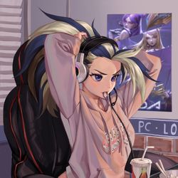 This is a pixiv picture whose title is KDA fanart - Akali.