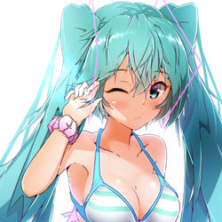 This is a pixiv picture whose title is しましまビキニミクさん.