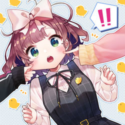 This is a pixiv picture whose title is ほっぺをいじられるひなちゃん.