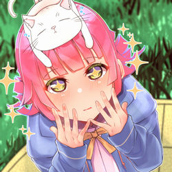 This is a pixiv picture whose title is 璃奈ちゃんちゃんボード「きゅ～～～ん」.