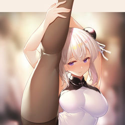 This is a pixiv picture whose title is 路地裏でI字バランス.