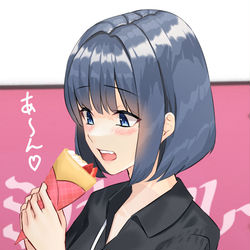 This is a pixiv picture whose title is 美味しいものを食べると無意識に頬が緩んでしまう私服上司.