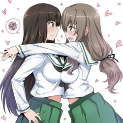 This is a pixiv picture whose title is 娘の制服を着たら気持ちまでJK時代に戻る家元ズ.