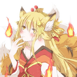 This is a pixiv picture whose title is 九尾の狐姫ヒメユリ.