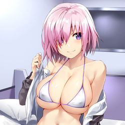 This is a pixiv picture whose title is マシュとマイクロビキニ.