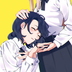 This is a pixiv picture whose title is 安达としまむら.