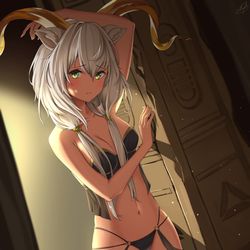 This is a pixiv picture whose title is Beeswax.