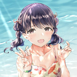 This is a pixiv picture whose title is 水着小糸.